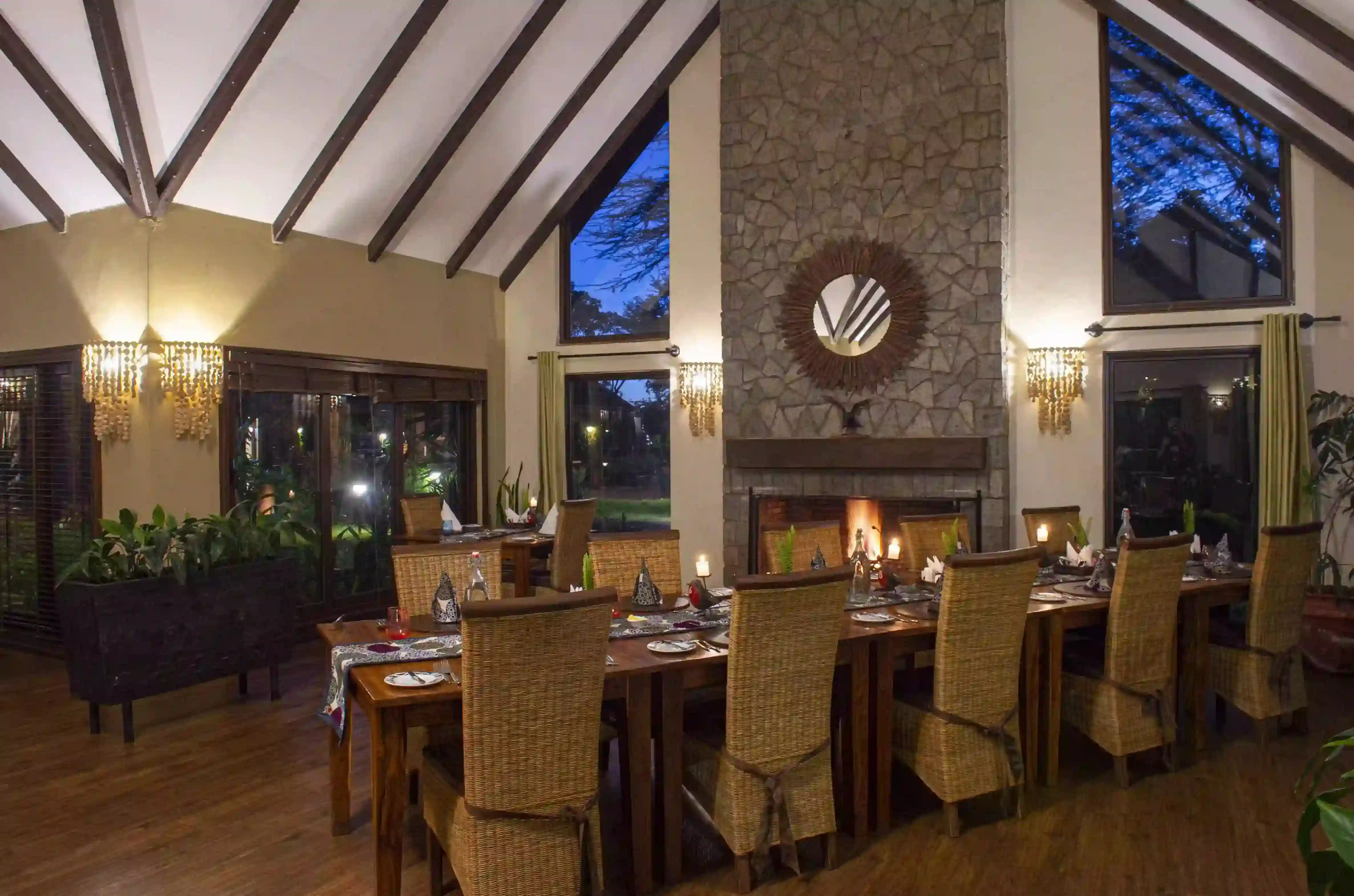 Dining room, the retreat at ngorongoro Hotel in Karatu
